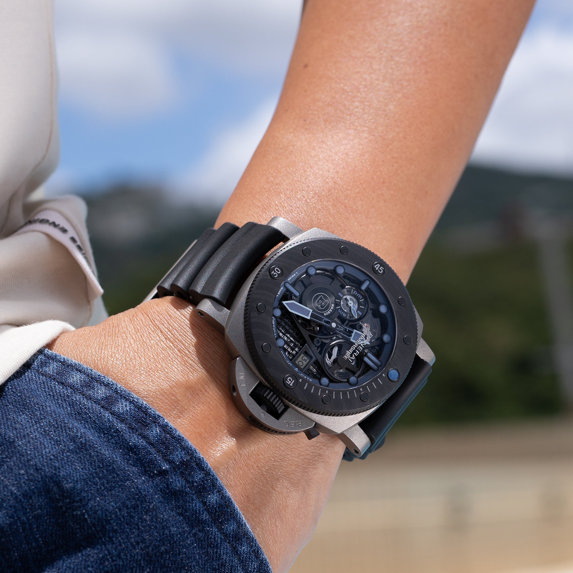 26mm Q.R. Firewave Resilient Curved End FKM rubber Watch Strap, Black