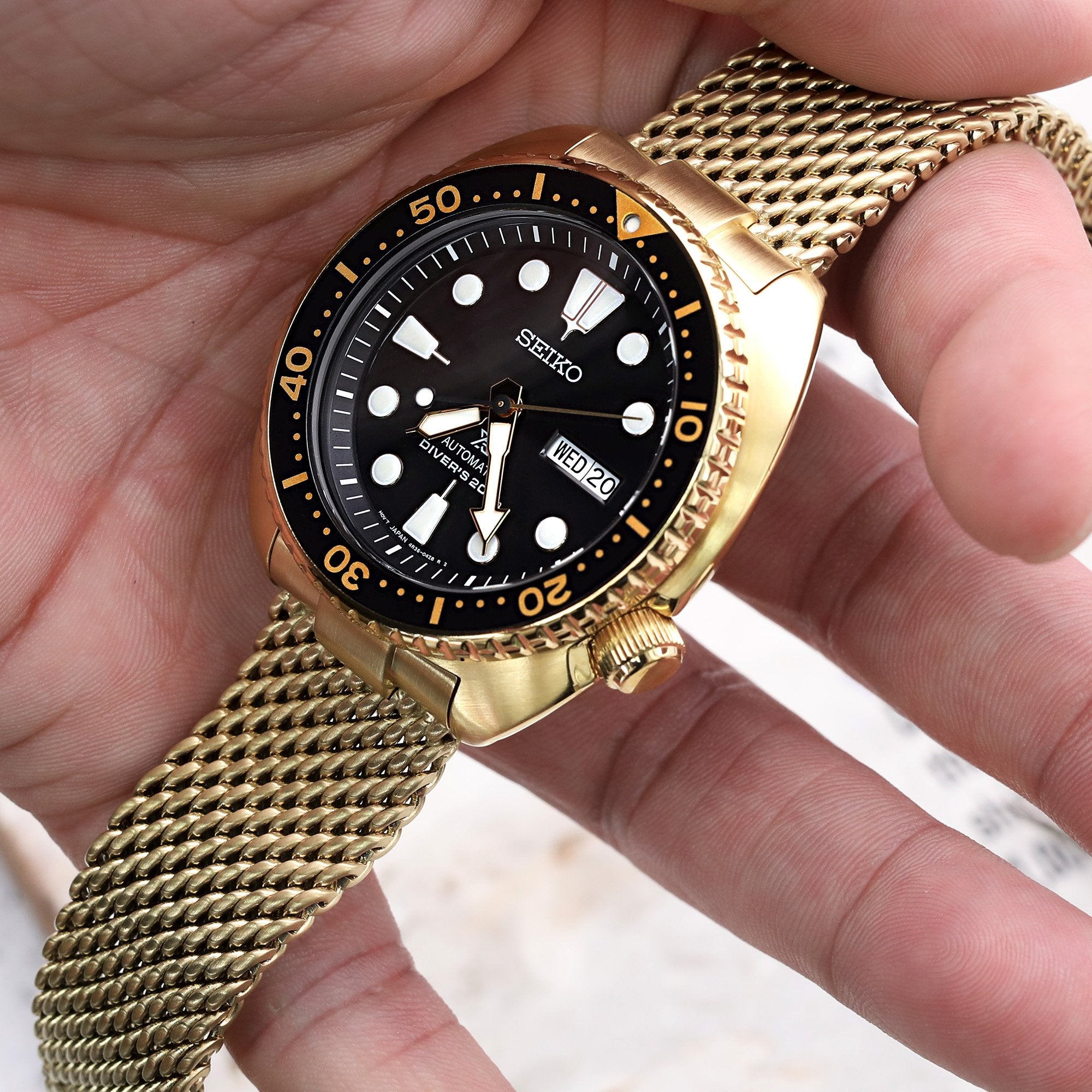 Curved End Massy Mesh Watch Band compatible with Seiko Gold Turtle SRPC44 SRPD46, V-Clasp, Full IP Gold