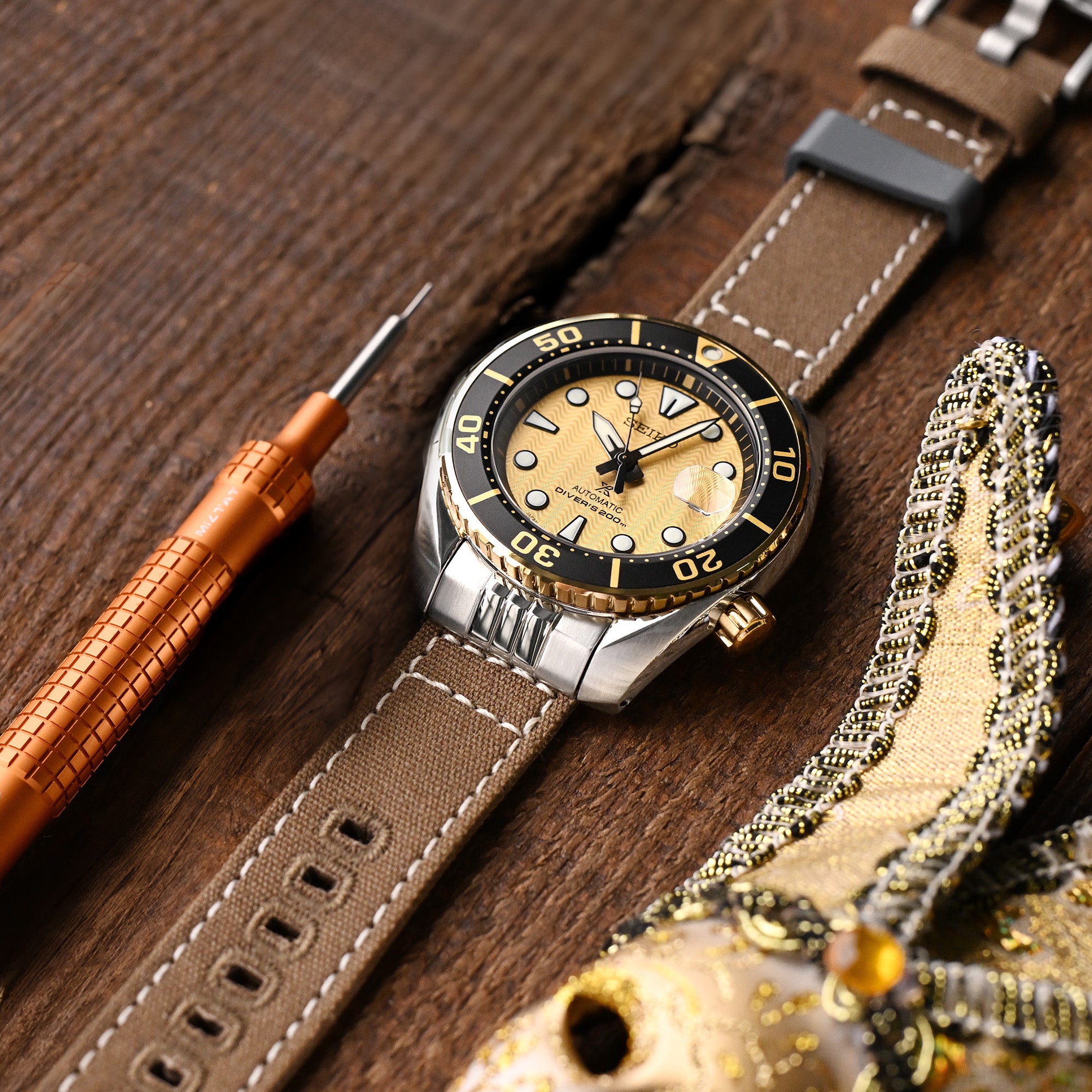 Endlink Plus Tan Color Quick Release Canvas watch strap compatible with Seiko Sumo SPB103