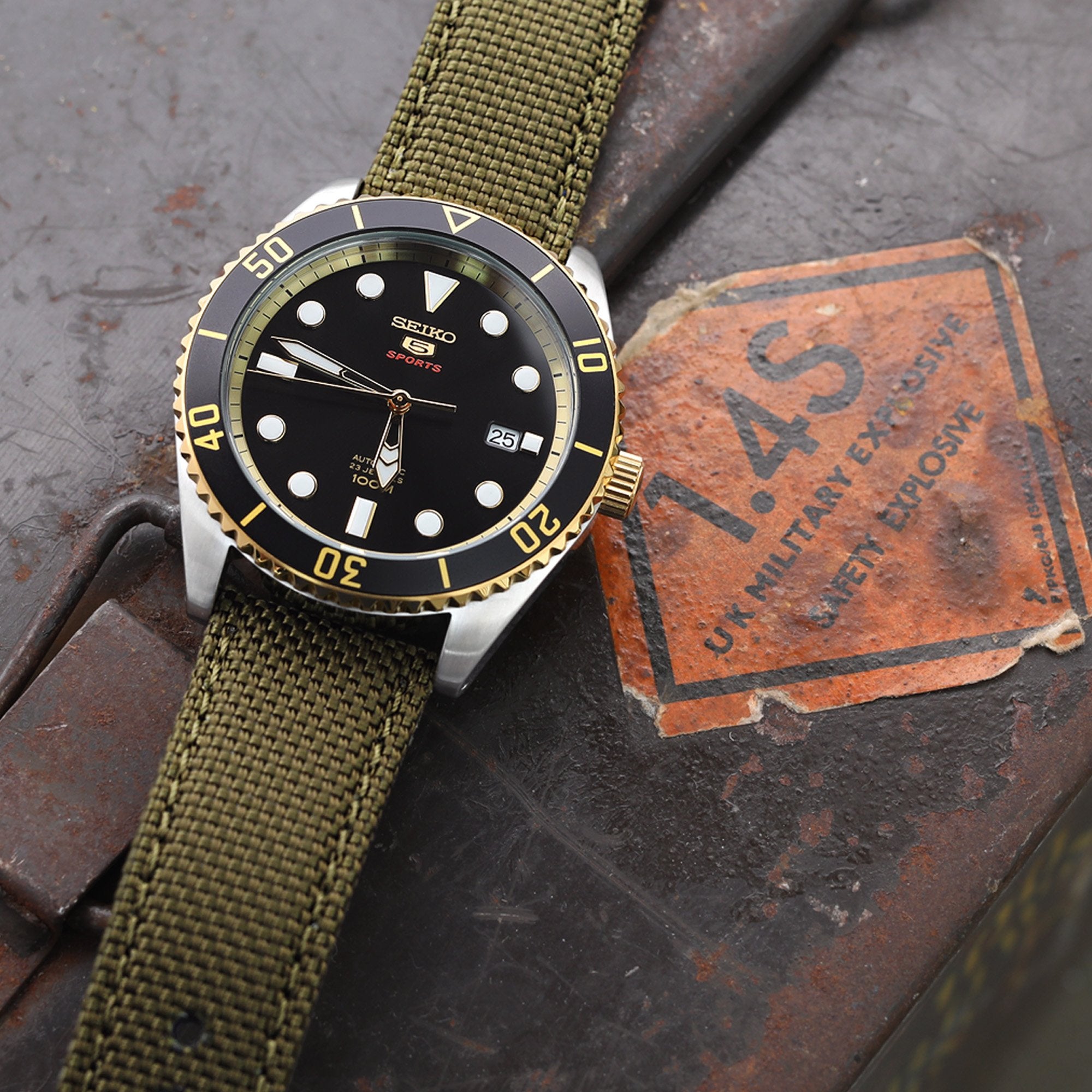 20mm, 21mm or 22mm Strong Texture Woven Nylon Military Green Watch Strap, Polished