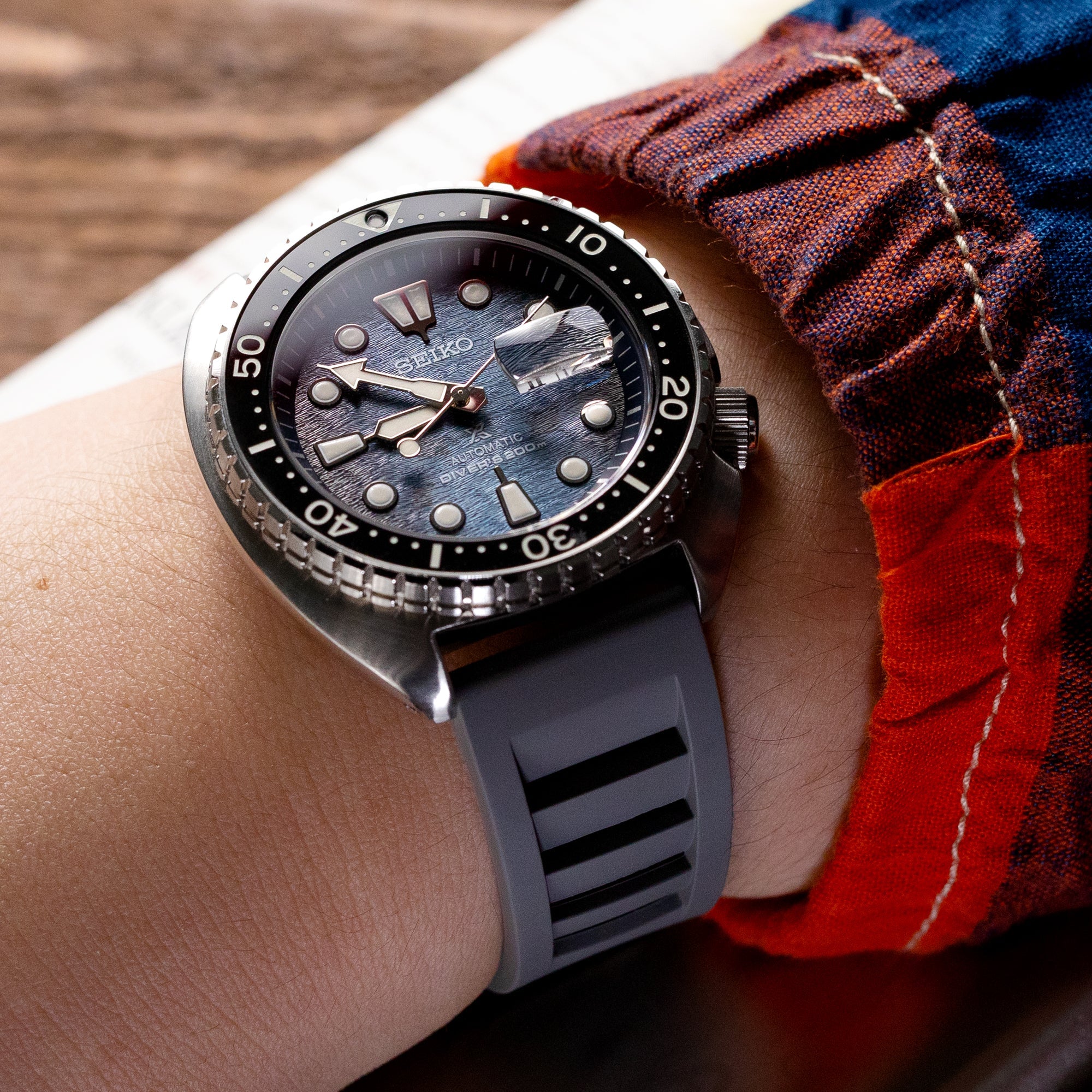 Grey RM Vented FKM Quick Release Rubber Watch Strap, 20mm or 22mm