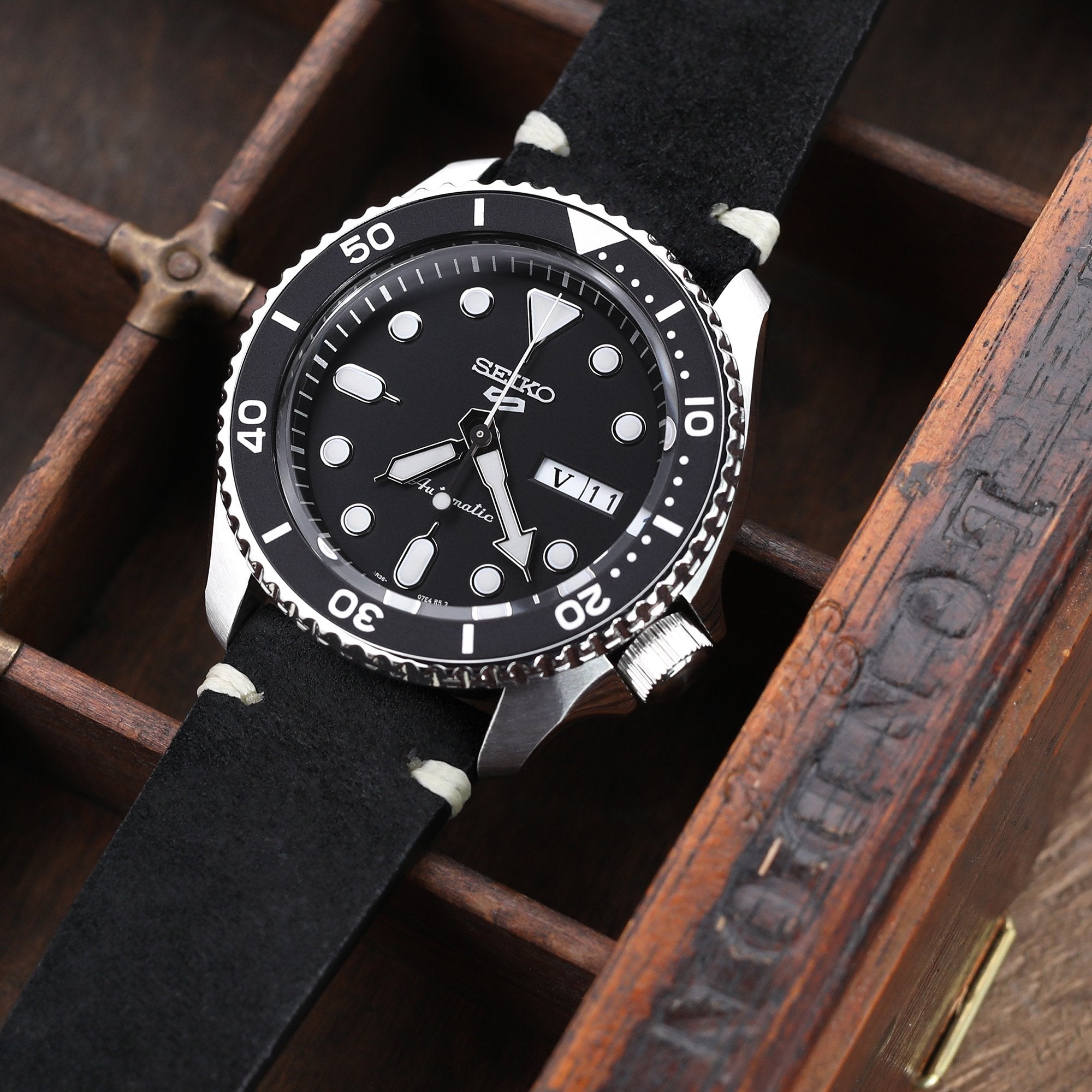 22mm Black Quick Release Italian Suede Leather Watch Strap, Beige St.